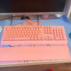 Pink razer keyboard, with armrest only use a couple times
